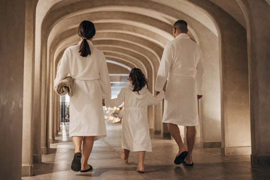 Why-Are-Hotels-Making-the-Switch-to-BleachSafe-Towels Blu Sand LLC